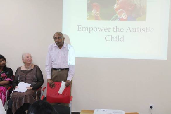 Prof Hiran Dias speaking at the book launch